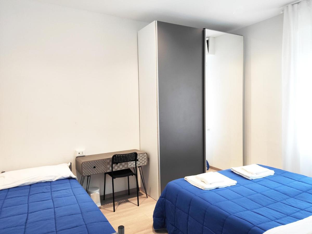 Mamma Casa Marina Center Apartments Римини Екстериор снимка
