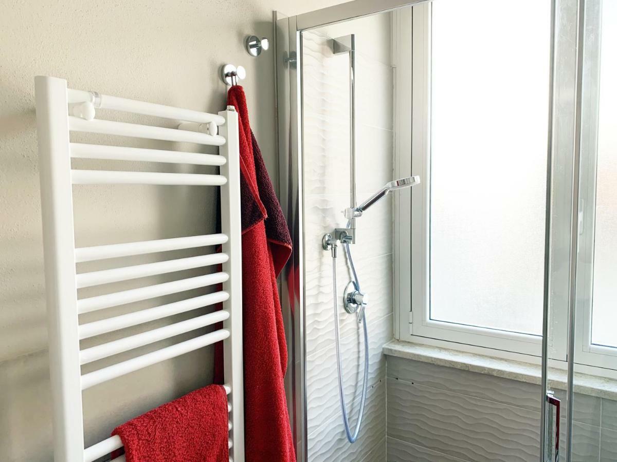 Mamma Casa Marina Center Apartments Римини Екстериор снимка